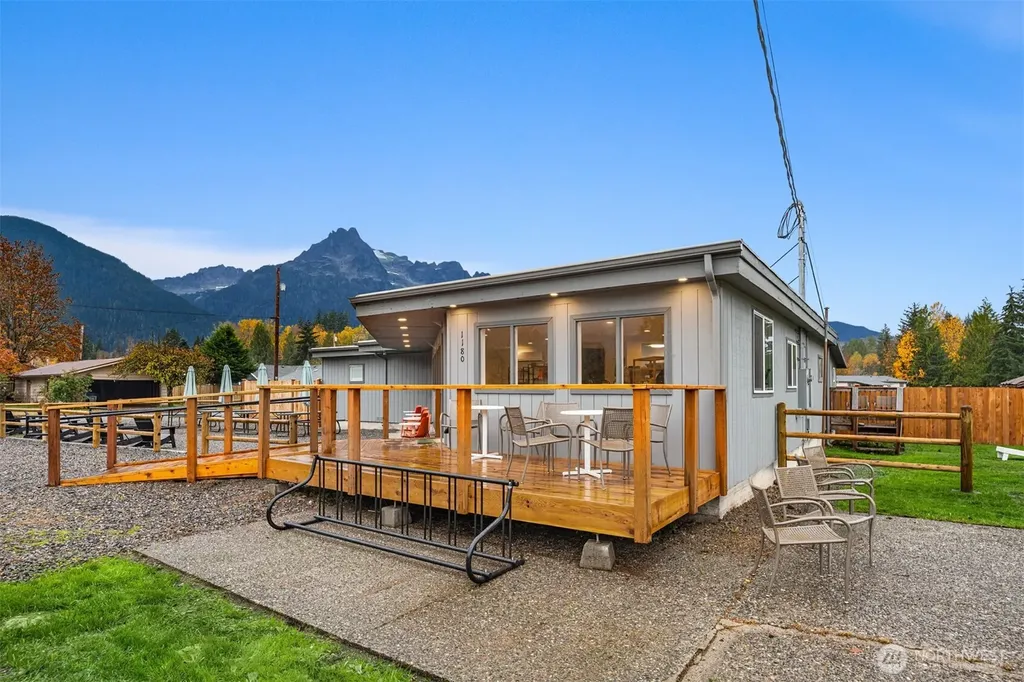 1180 Cascade Street Darrington WA 98241