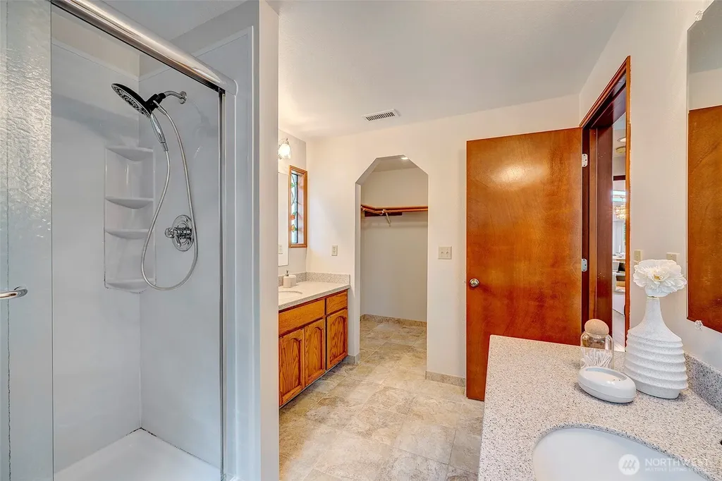 10110 175th Place SE Snohomish WA 98296