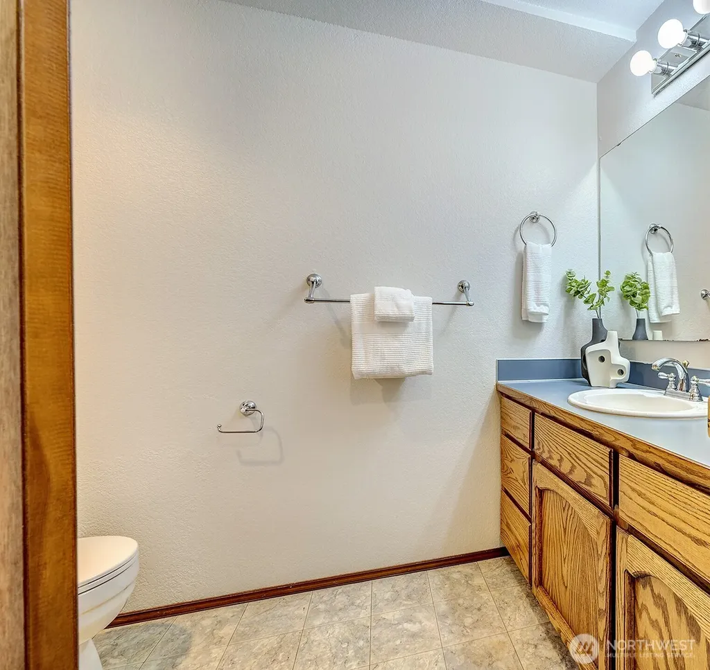 10110 175th Place SE Snohomish WA 98296