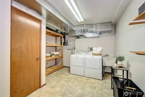 10110 175th Place SE Snohomish WA 98296