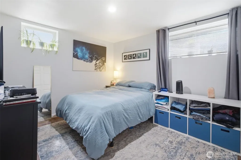 11331 E Riverside Drive Bothell WA 98011