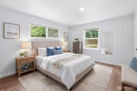 11331 E Riverside Drive Bothell WA 98011