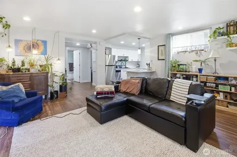 11331 E Riverside Drive Bothell WA 98011