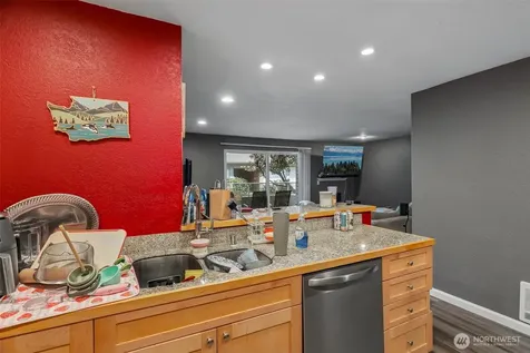 12037 100th Avenue NE Kirkland WA 98034