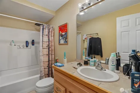 12037 100th Avenue NE Kirkland WA 98034