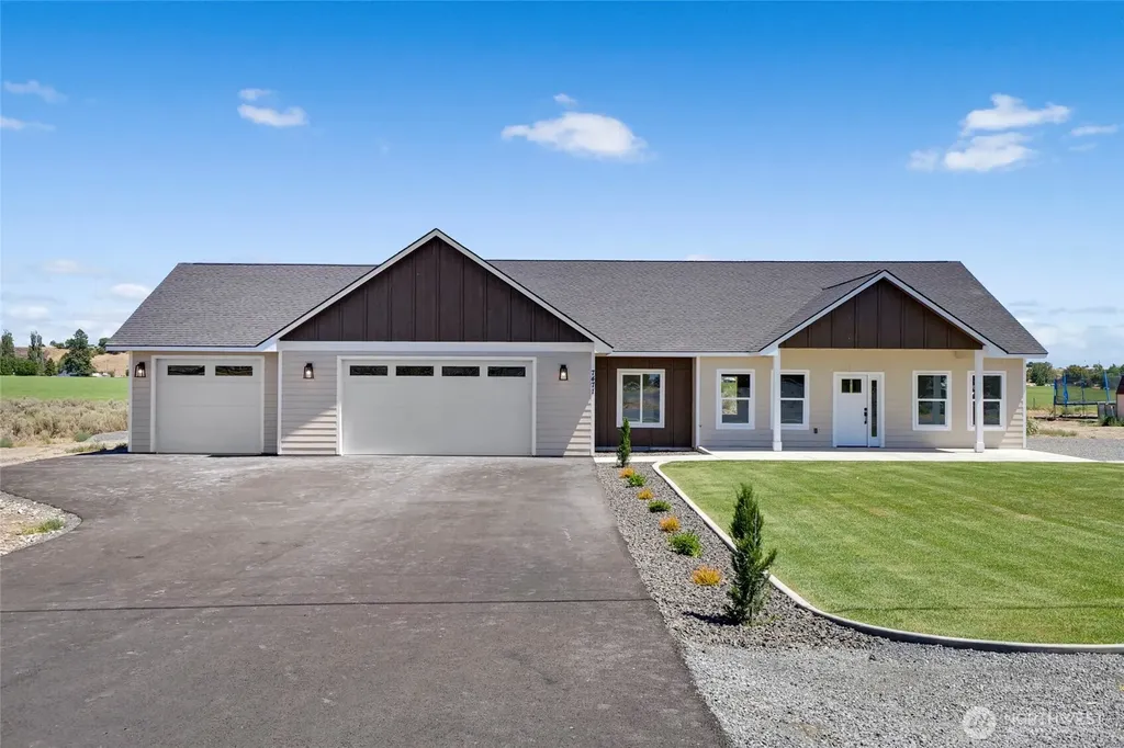 7471 Redmond Road NE Moses Lake WA 98837