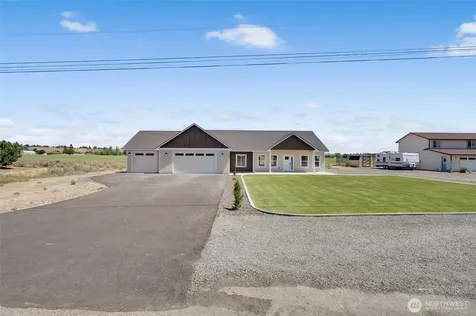 7471 Redmond Road NE Moses Lake WA 98837