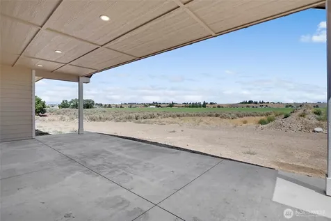 7471 Redmond Road NE Moses Lake WA 98837