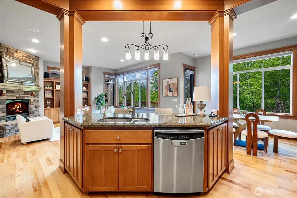 6611 Waterton Circle Mukilteo WA 98275