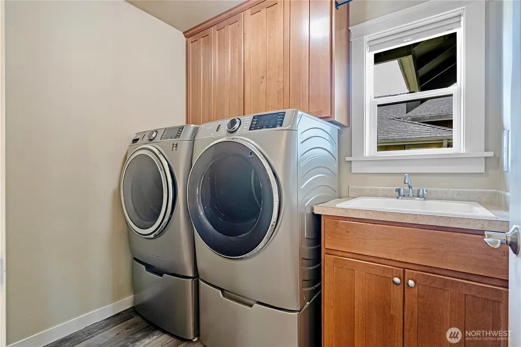 6611 Waterton Circle Mukilteo WA 98275