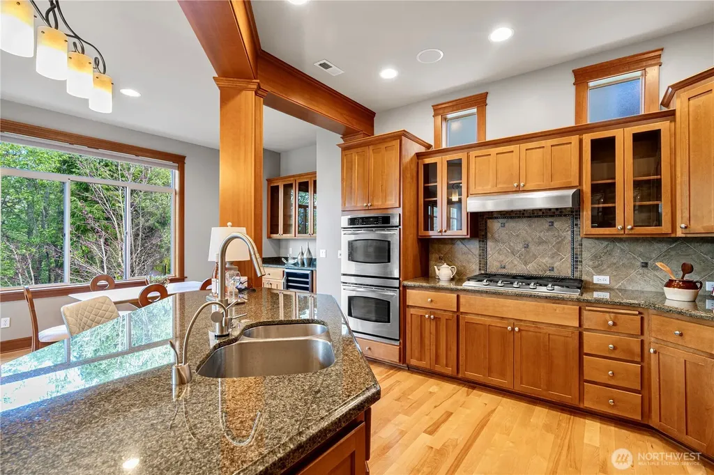 6611 Waterton Circle Mukilteo WA 98275