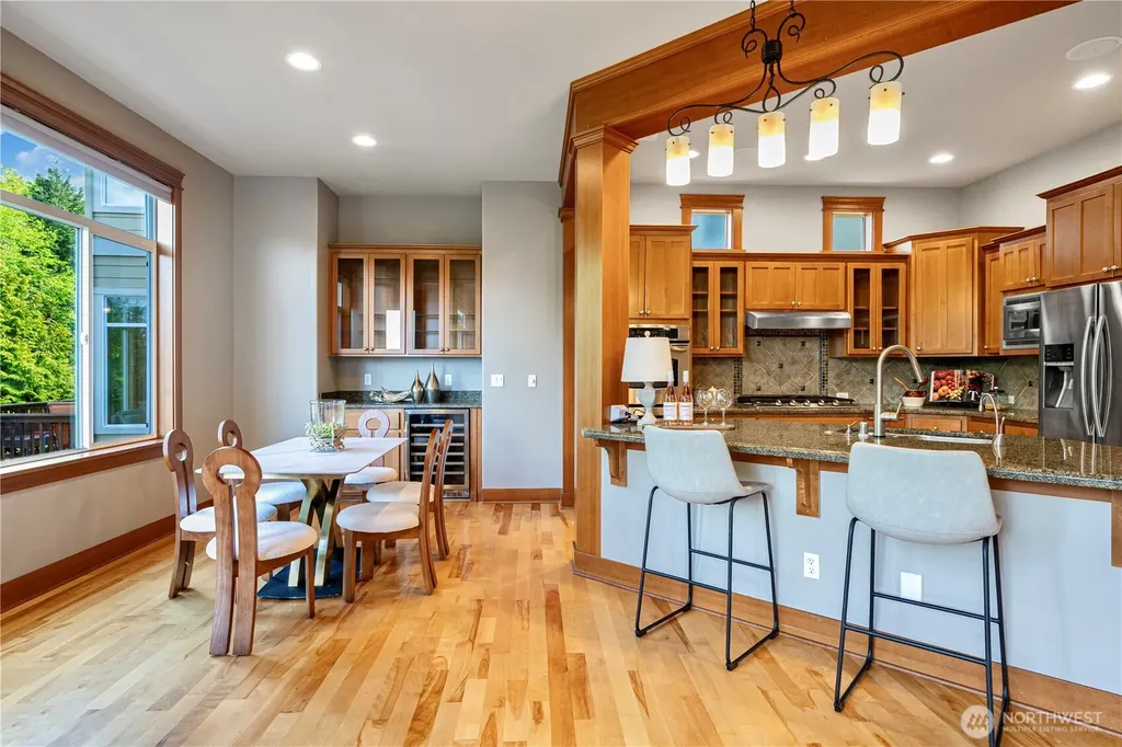 6611 Waterton Circle Mukilteo WA 98275