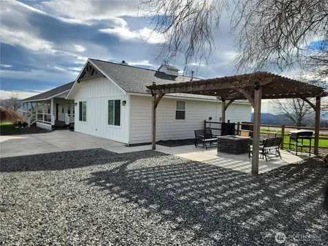 11660 Mieras Road Yakima WA 98901