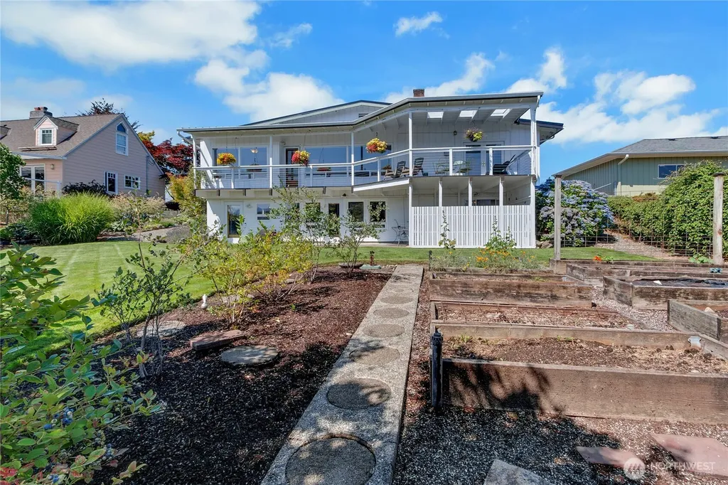 1167 Mckinley Street Enumclaw WA 98022