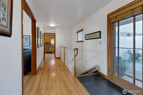1167 Mckinley Street Enumclaw WA 98022