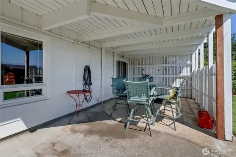 1167 Mckinley Street Enumclaw WA 98022