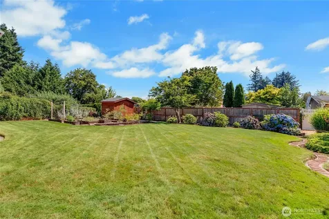 1167 Mckinley Street Enumclaw WA 98022