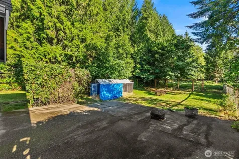 222 Oxbow Lake Lane Toledo WA 98591