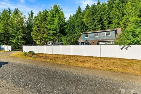 222 Oxbow Lake Lane Toledo WA 98591
