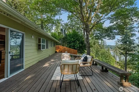202 Fir Drive NW Gig Harbor WA 98335
