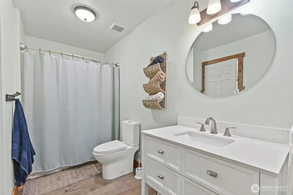 568 Wiltse Lane Bellingham WA 98226