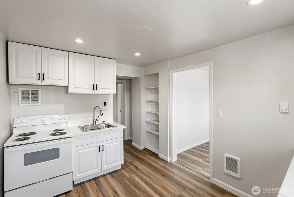 3202 Farragut Street Bremerton WA 98312