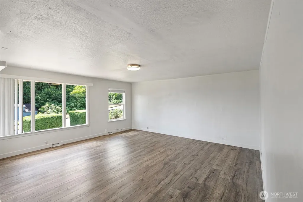 3202 Farragut Street Bremerton WA 98312