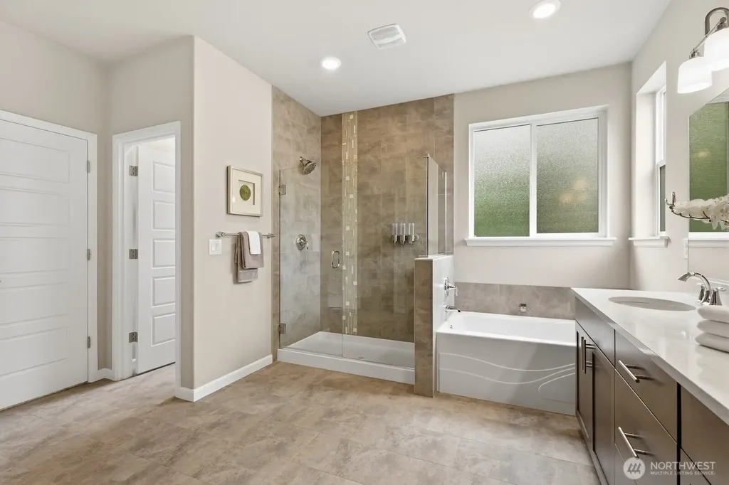 12506 Emerald Ridge Boulevard E Puyallup WA 98374