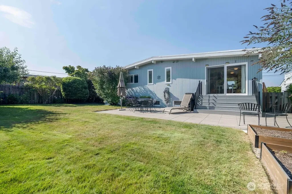 1010 Daley Street Edmonds WA 98020