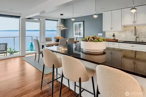 3717 Beach Drive SW Seattle WA 98116