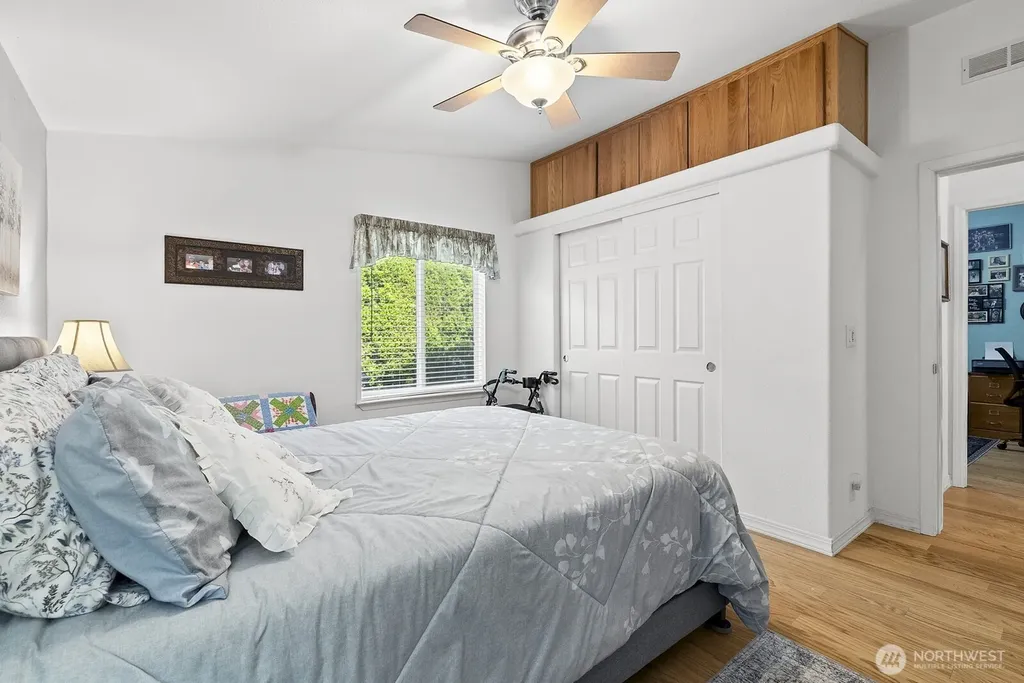 27229 217th Place SE Maple Valley WA 98038