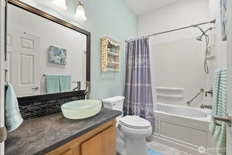 27229 217th Place SE Maple Valley WA 98038