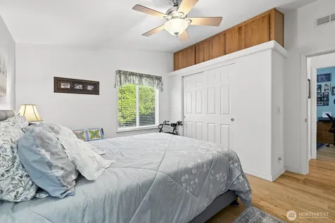 27229 217th Place SE Maple Valley WA 98038