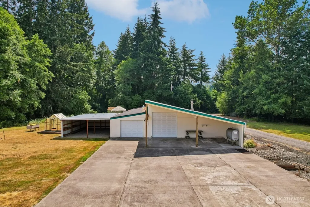 2102 Abernethy Road NE Olympia WA 98516