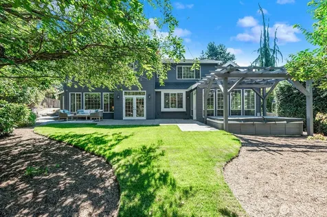 4834 118th Avenue NE Kirkland WA 98033