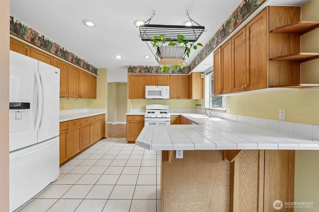 11121 SE 271st Street Kent WA 98030