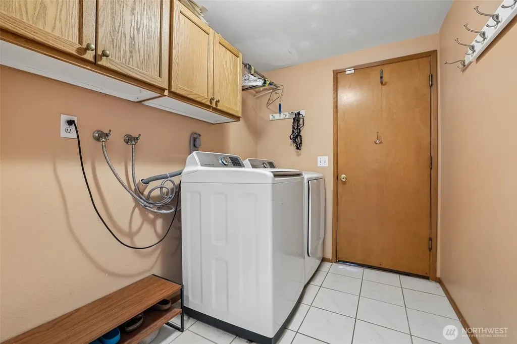 11121 SE 271st Street Kent WA 98030