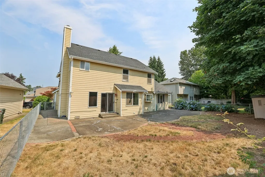 11121 SE 271st Street Kent WA 98030