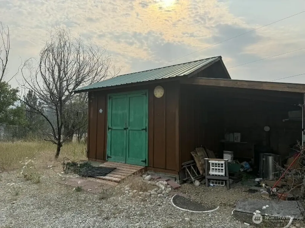 54 Tamarack Road Tonasket WA 98855