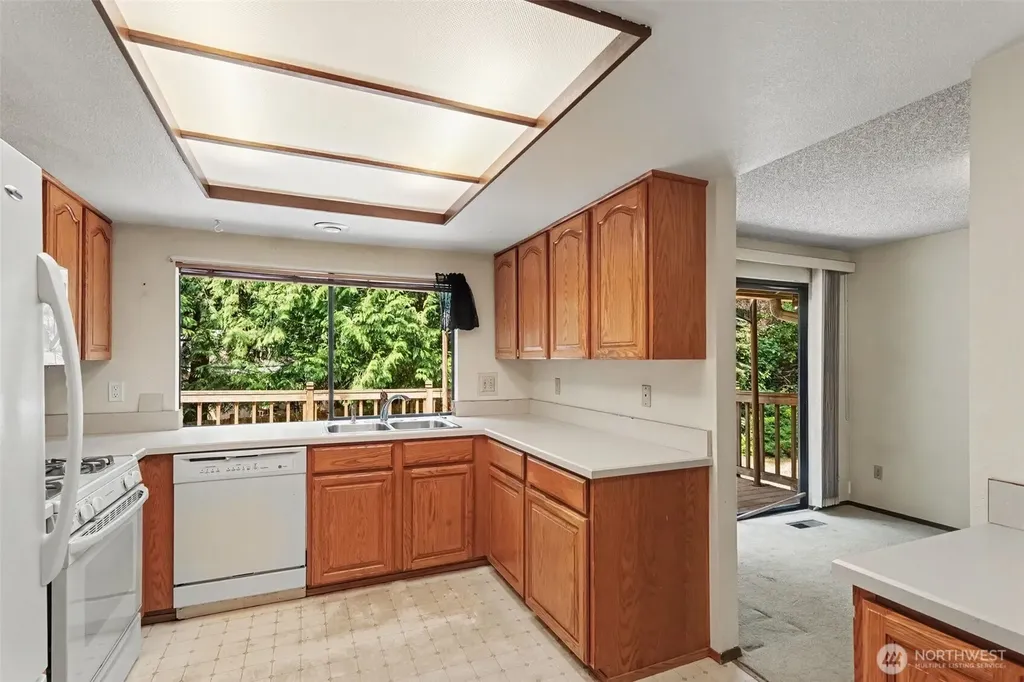 14449 90th Court NE Kirkland WA 98034