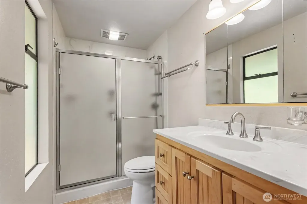14449 90th Court NE Kirkland WA 98034