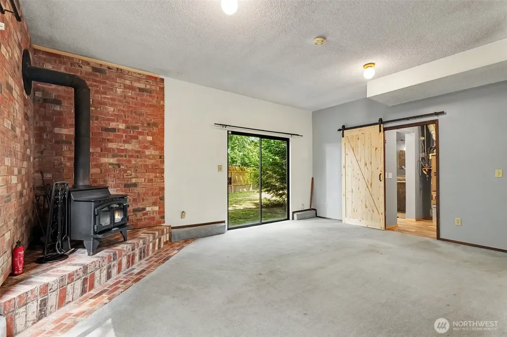 14449 90th Court NE Kirkland WA 98034