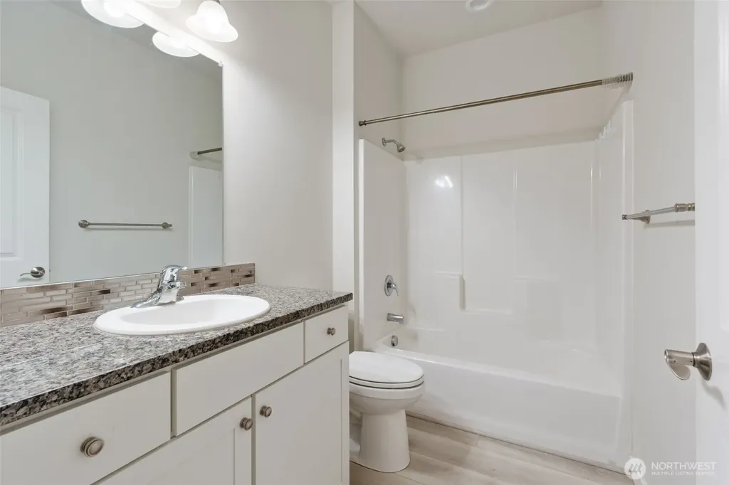 676 SW 20th Street Chehalis WA 98532