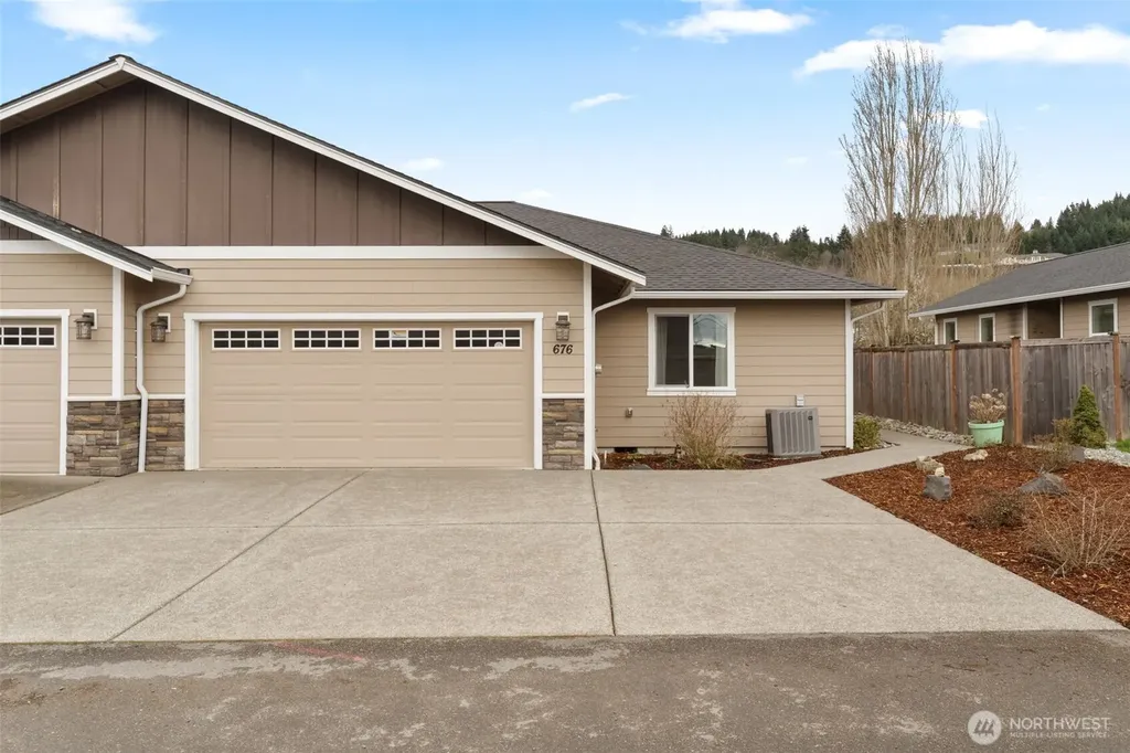 676 SW 20th Street Chehalis WA 98532
