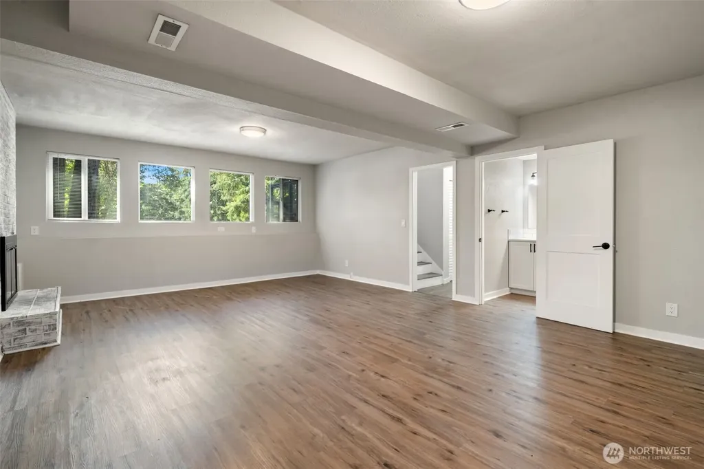 7540 Grahns Lane NE Bremerton WA 98311