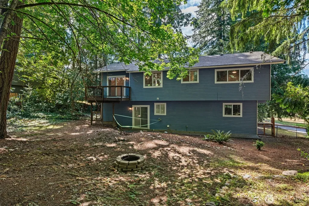 7540 Grahns Lane NE Bremerton WA 98311