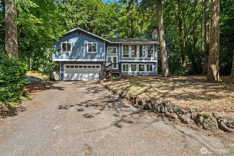 7540 Grahns Lane NE Bremerton WA 98311