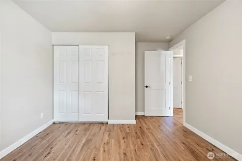 7540 Grahns Lane NE Bremerton WA 98311