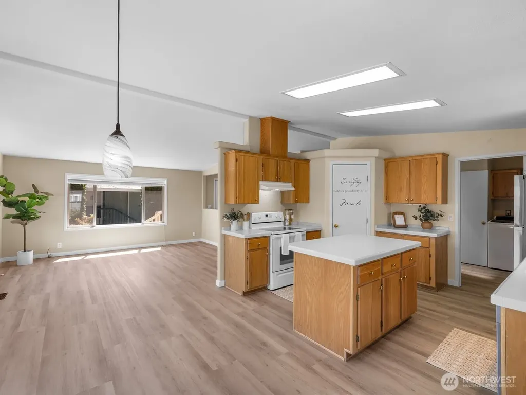 14727 43rd Avenue NE Marysville WA 98271