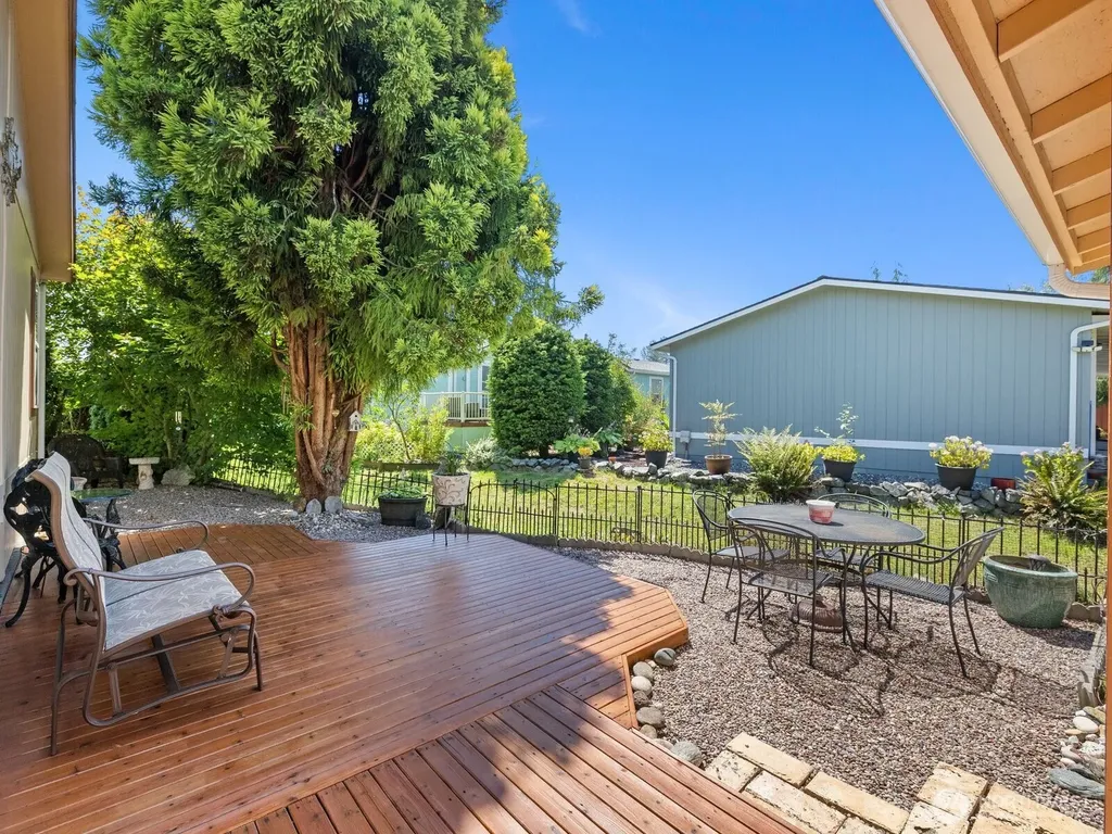 14727 43rd Avenue NE Marysville WA 98271